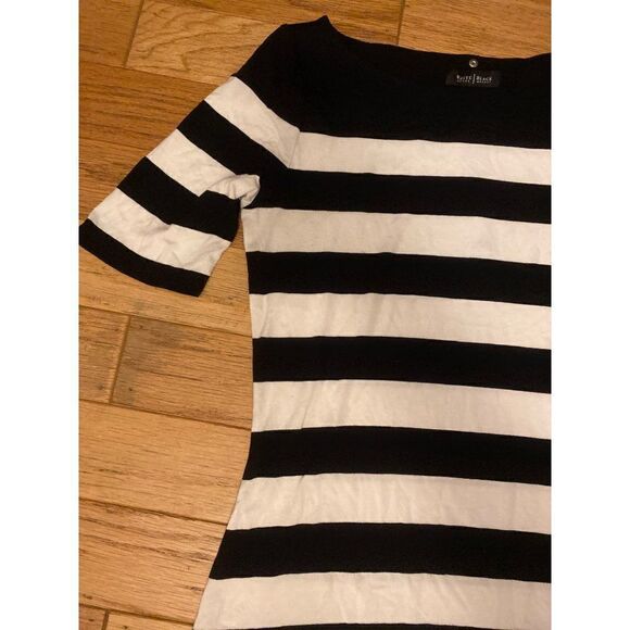 White House Black Market, women's striped boat neck short sleeve top size small - Picture 2 of 9